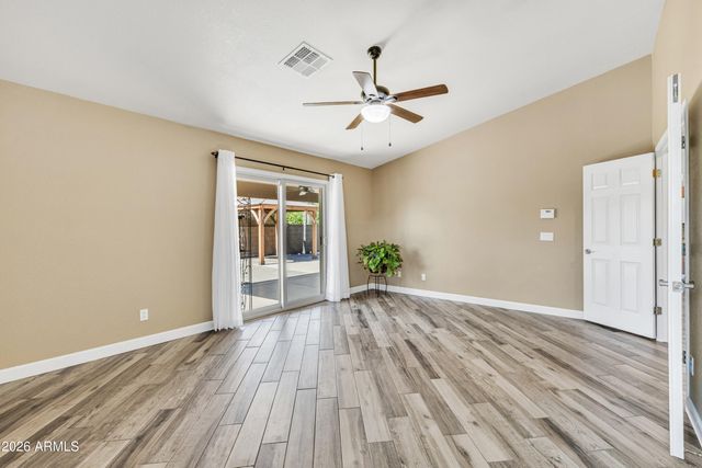 9555 E JUANITA Avenue, Mesa, AZ 85209