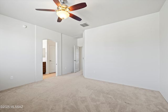 10402 S Cutting Horse Drive, Vail, AZ 85641