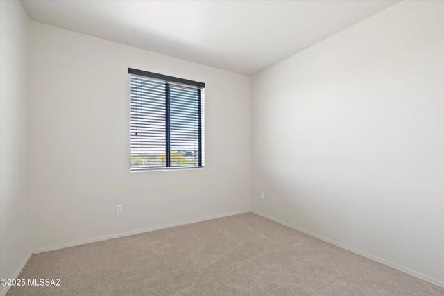 10402 S Cutting Horse Drive, Vail, AZ 85641