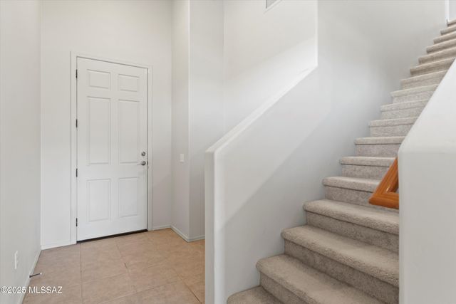 10402 S Cutting Horse Drive, Vail, AZ 85641