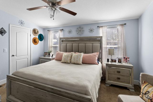 4401 Hughes Lane 191, Bakersfield, CA 93304