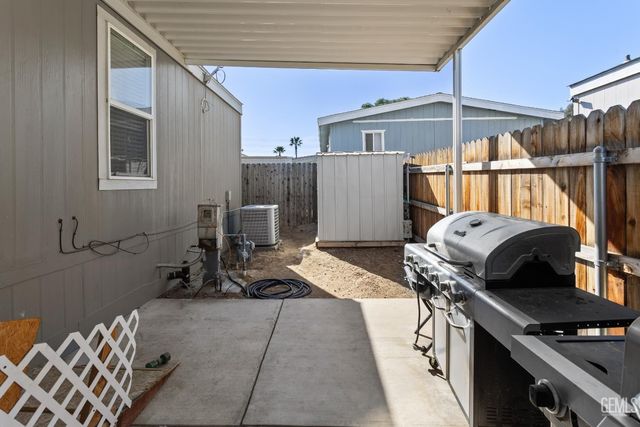 4401 Hughes Lane 191, Bakersfield, CA 93304