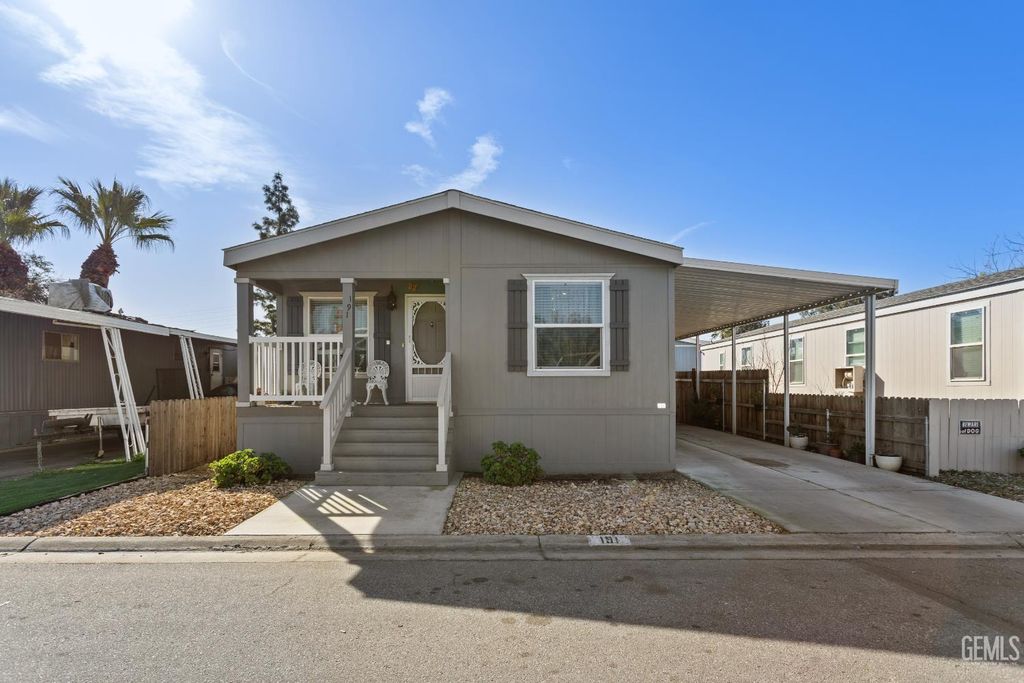 4401 Hughes Lane 191, Bakersfield, CA 93304