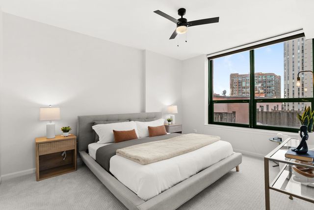 400 W Ontario Street 801, Chicago, IL 60654