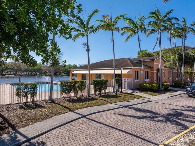 3690 N 56th Ave 948, Hollywood, FL 33021