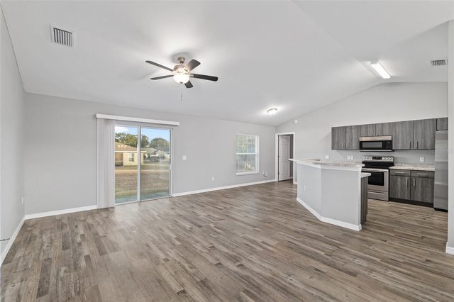 196 WILLOW ROAD, Ocala, FL 34472