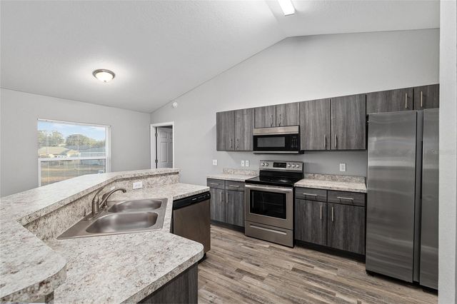 196 WILLOW ROAD, Ocala, FL 34472