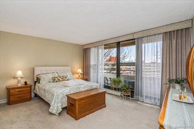 7-24 166th Street 8C, Beechhurst, NY 11357