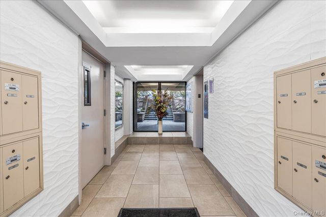 7-24 166th Street 8C, Beechhurst, NY 11357