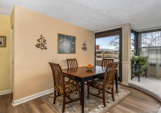 7-24 166th Street 8C, Beechhurst, NY 11357