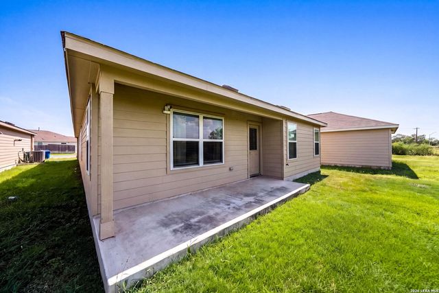 811 BLUE LANDING, San Antonio, TX 78221