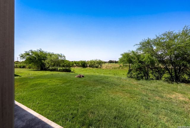 811 BLUE LANDING, San Antonio, TX 78221