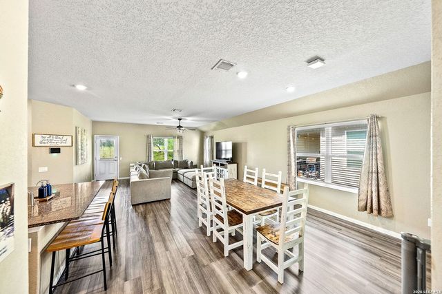 811 BLUE LANDING, San Antonio, TX 78221