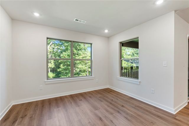 34 Brierfield Lane, Bella Vista, AR 72714