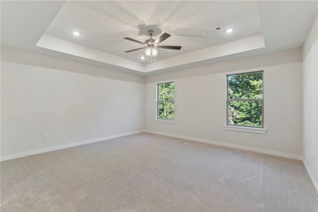 34 Brierfield Lane, Bella Vista, AR 72714