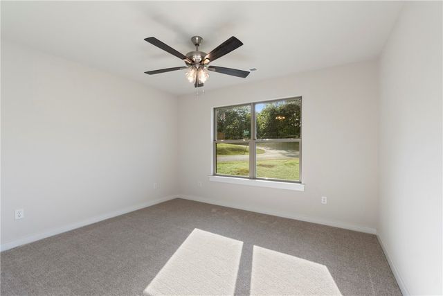 34 Brierfield Lane, Bella Vista, AR 72714