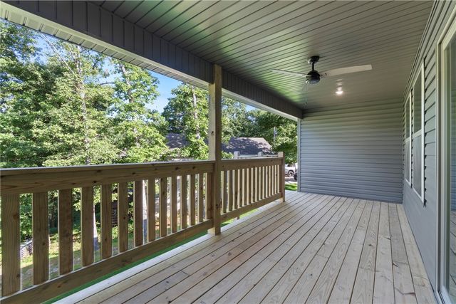 34 Brierfield Lane, Bella Vista, AR 72714