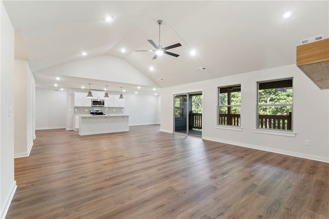 34 Brierfield Lane, Bella Vista, AR 72714