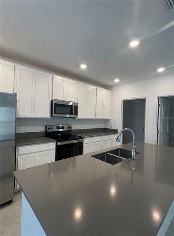 922 JACKSON AVE, Davenport, FL 33837
