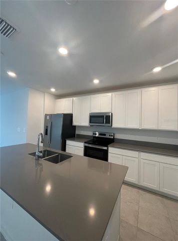 922 JACKSON AVE, Davenport, FL 33837