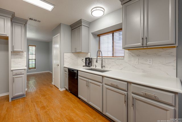 2717 Poplar Grove, Schertz, TX 78154