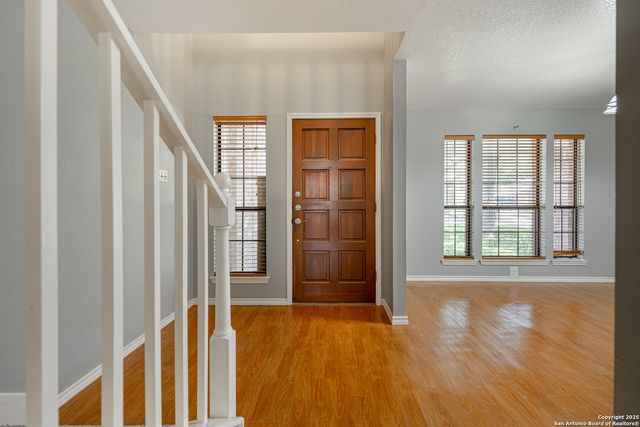 2717 Poplar Grove, Schertz, TX 78154
