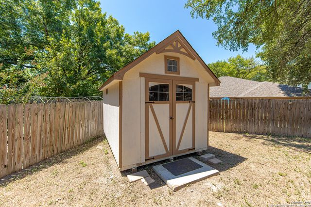 2717 Poplar Grove, Schertz, TX 78154