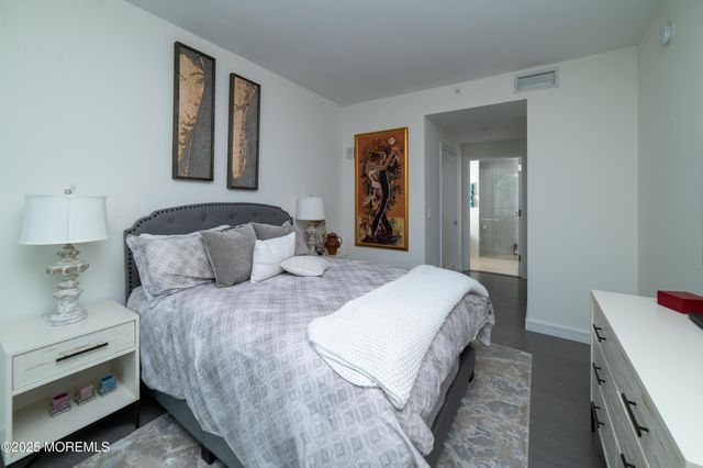 20 Melrose Terrace, 305, Long Branch, NJ 07740