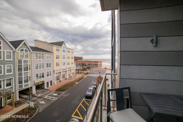 20 Melrose Terrace, 305, Long Branch, NJ 07740
