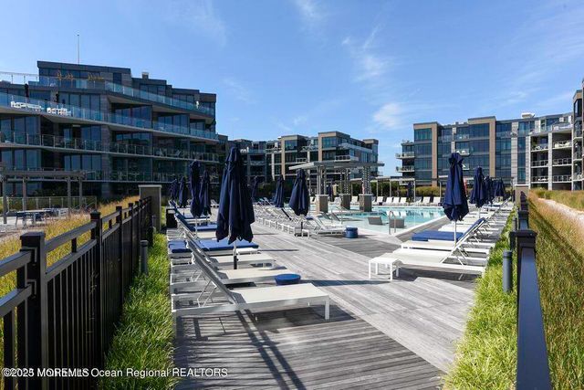 20 Melrose Terrace, 305, Long Branch, NJ 07740