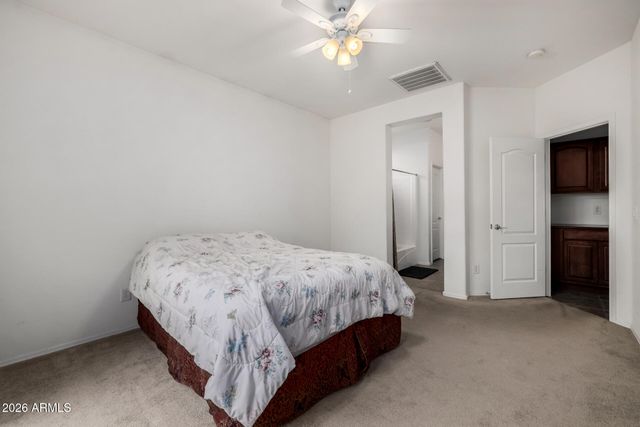 2854 S PEEL Drive, Gilbert, AZ 85295