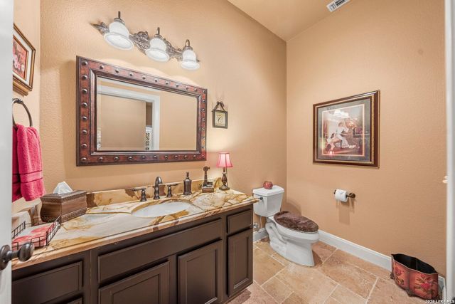 377 Waterstone Pkwy, Boerne, TX 78006