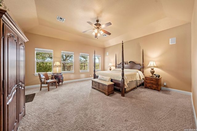 377 Waterstone Pkwy, Boerne, TX 78006