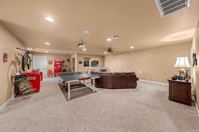 377 Waterstone Pkwy, Boerne, TX 78006