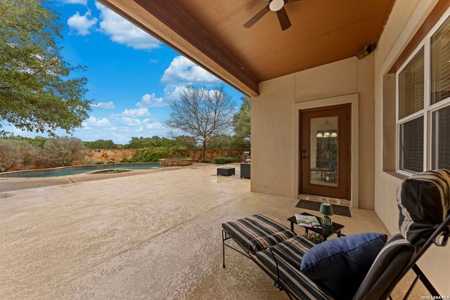377 Waterstone Pkwy, Boerne, TX 78006