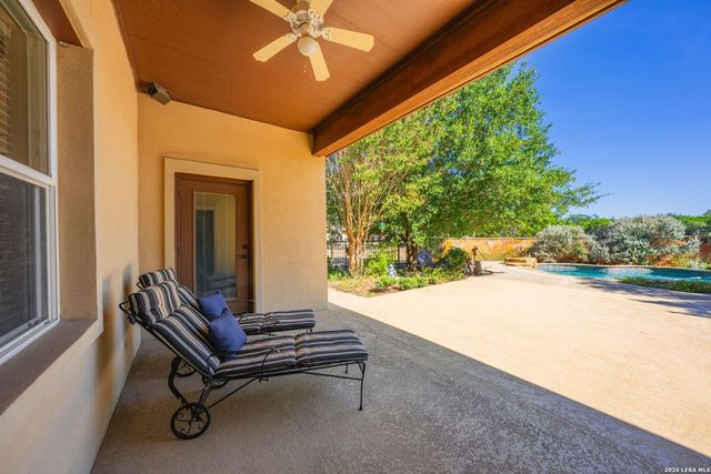 377 Waterstone Pkwy, Boerne, TX 78006