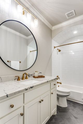 4630 Ladigo Lane, Fort Worth, TX 76126