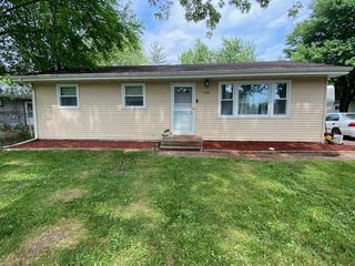 3348 W 80th Avenue, Merrillville, IN 46410