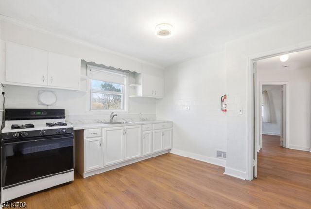 1412 E 2Nd St, Plainfield City, NJ 07062