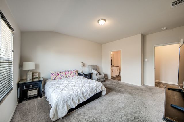 905 Avagail Avenue, Springtown, TX 76082