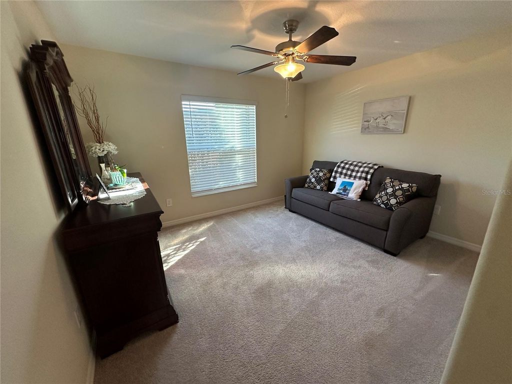 Image 10 of property listing at 4622 SHENANDOAH RIVER TRAIL, Leesburg, FL 34748