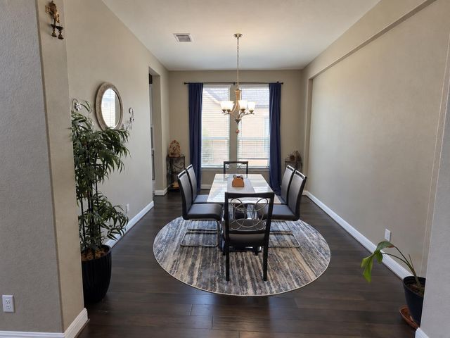 1408 Saddlespur LN, Leander, TX 78641