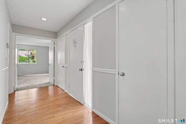 1003 Heritage Village B, Southbury, CT 06488