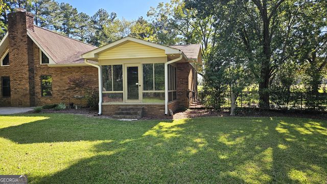 338 Jerry Hall Road, Statesboro, GA 30461