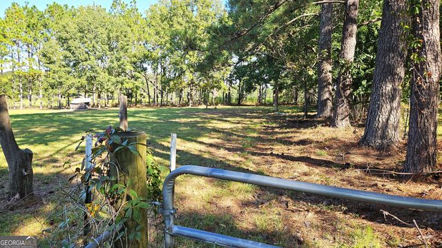 338 Jerry Hall Road, Statesboro, GA 30461