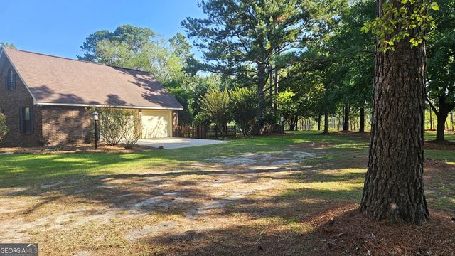 338 Jerry Hall Road, Statesboro, GA 30461