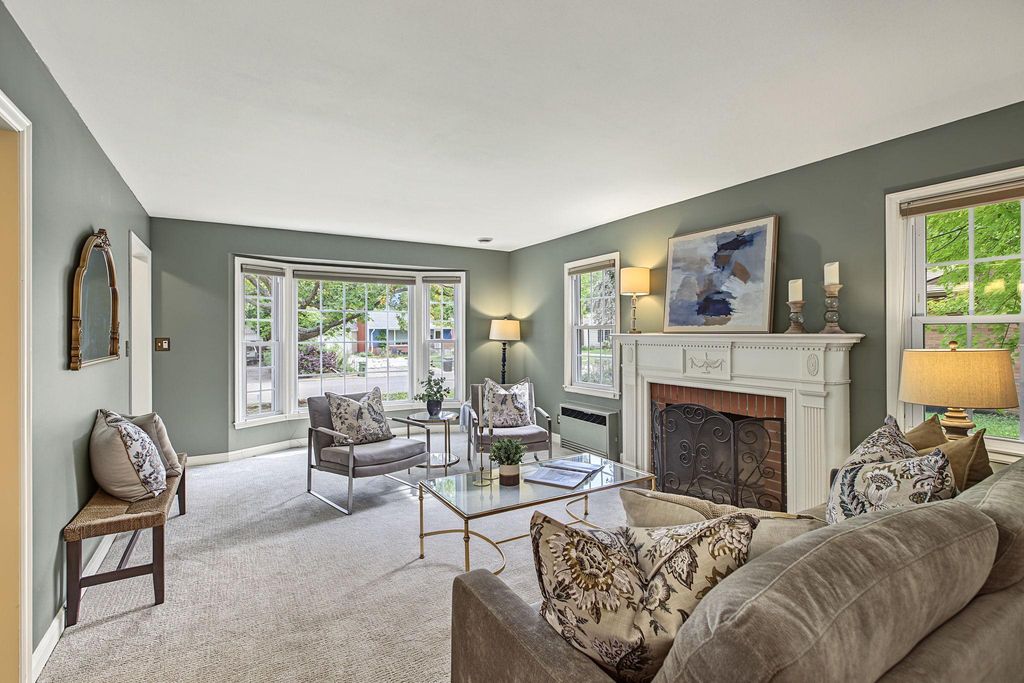 1947 Arona Street, Roseville, MN 55113 — photo 3