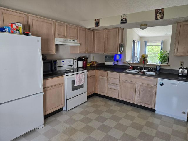5697 Silver Spurs Lane, Galloway, OH 43119