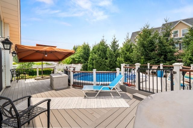 21 Ravine Ave, Nutley Twp., NJ 07110