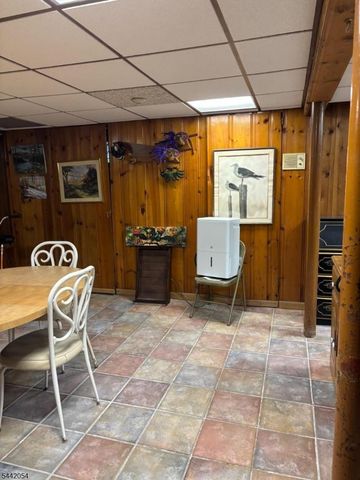 21 Ravine Ave, Nutley Twp., NJ 07110
